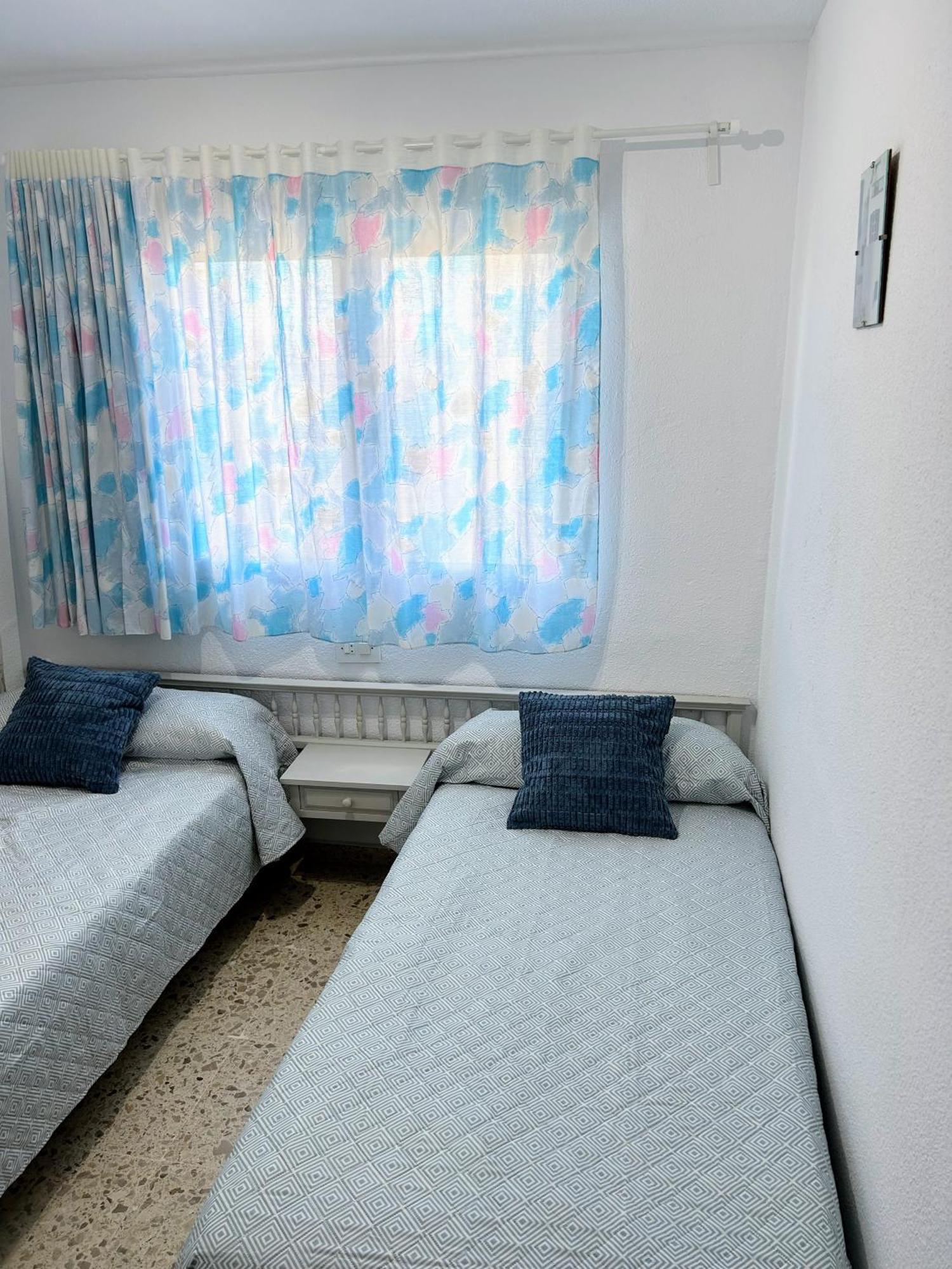 Apartamento Gandia Playa 150M Playa Con Parking Privado Y Piscina Playa de Gandia Екстериор снимка