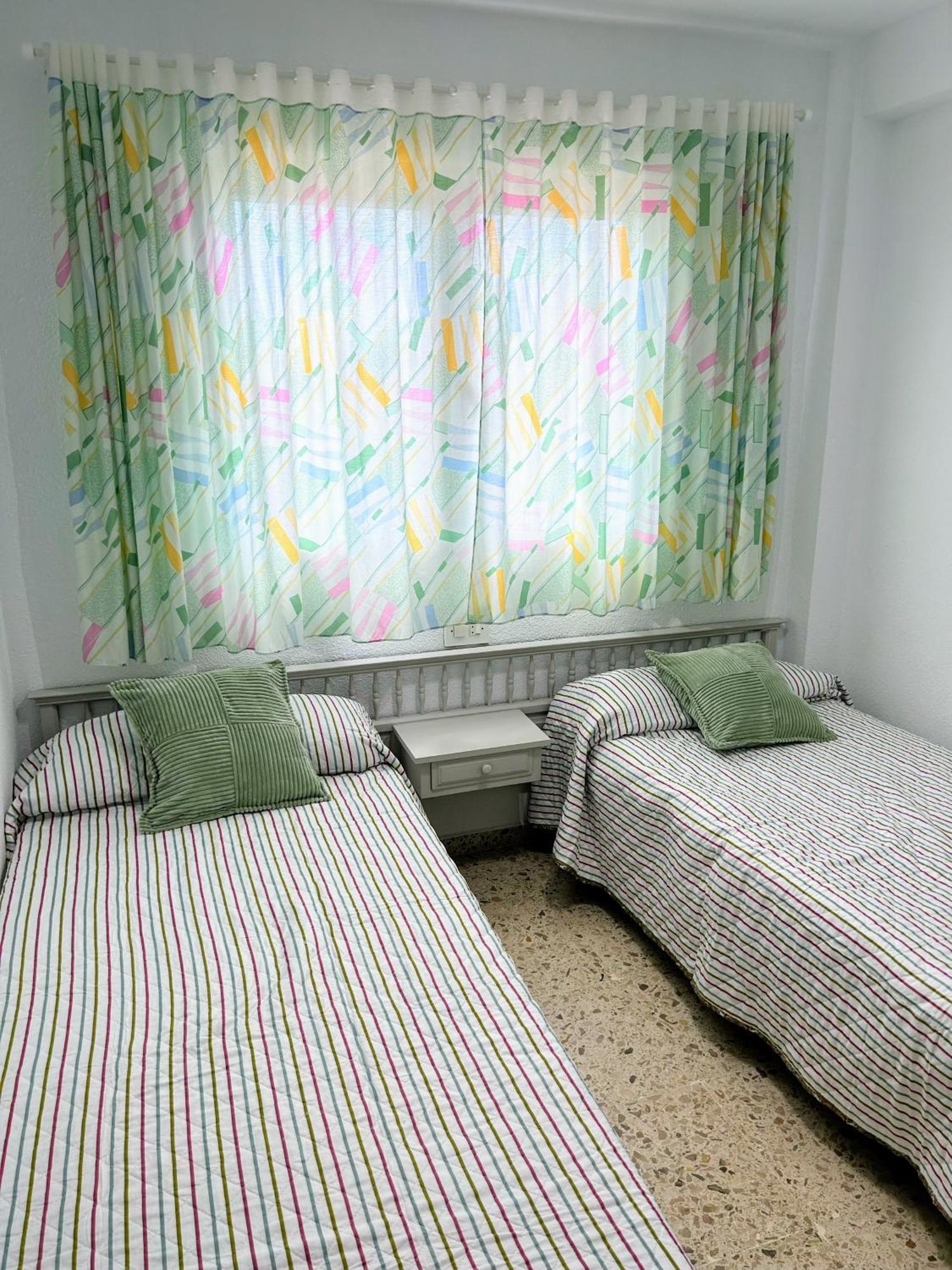 Apartamento Gandia Playa 150M Playa Con Parking Privado Y Piscina Playa de Gandia Екстериор снимка